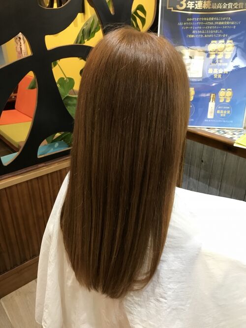 プラチナカラー 折尾