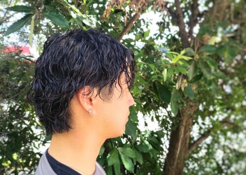 ひびきの美容室　メンズ　波巻き　パーマ